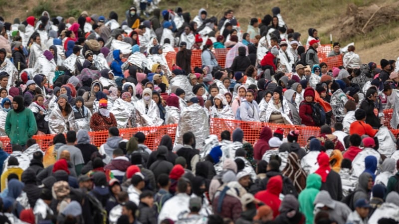 Trump Admin Will Revive Title 42 To Stop Migrants at Border