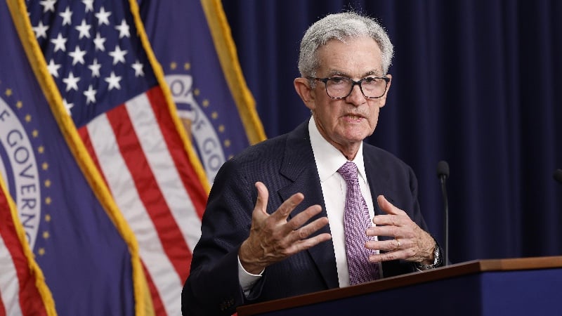 Fed Under Fire for ‘Debanking’ Rules as Powell Promises a Rewrite