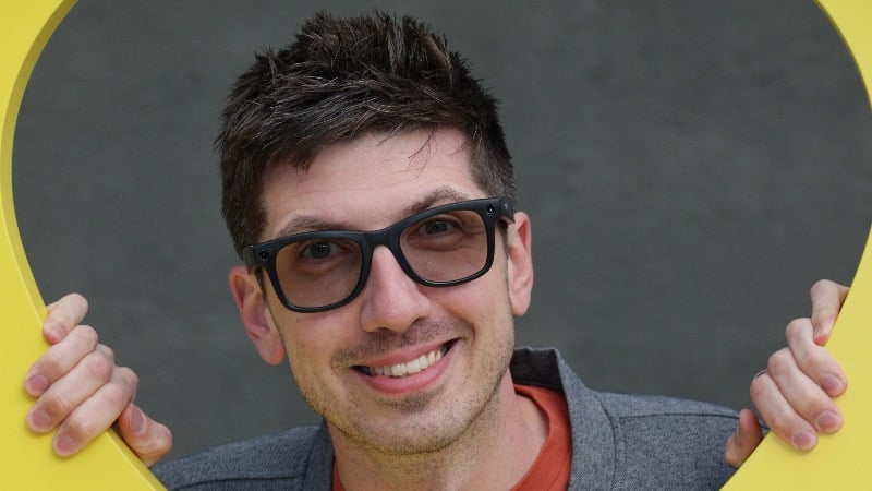 Meta Overhauls Ray-Ban Smart Glasses Policy to Default AI Surveillance, Voice Data Cloud Storage for Model Training