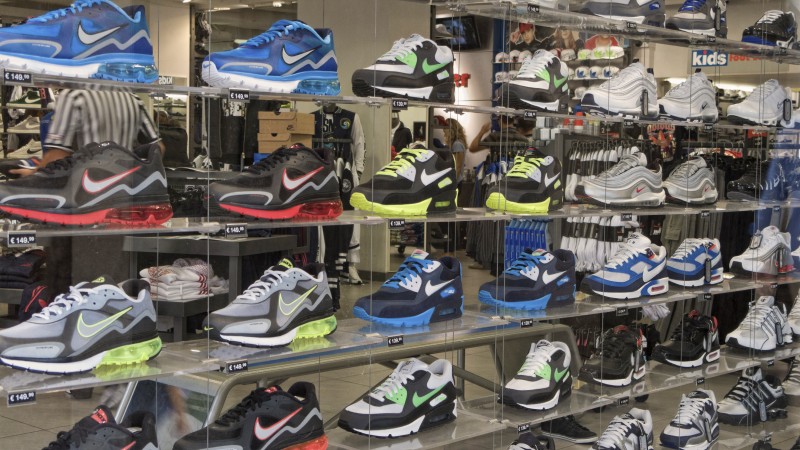 Illegal Aliens Loot US Trains In Mojave Desert For High-Value Nike Sneakers