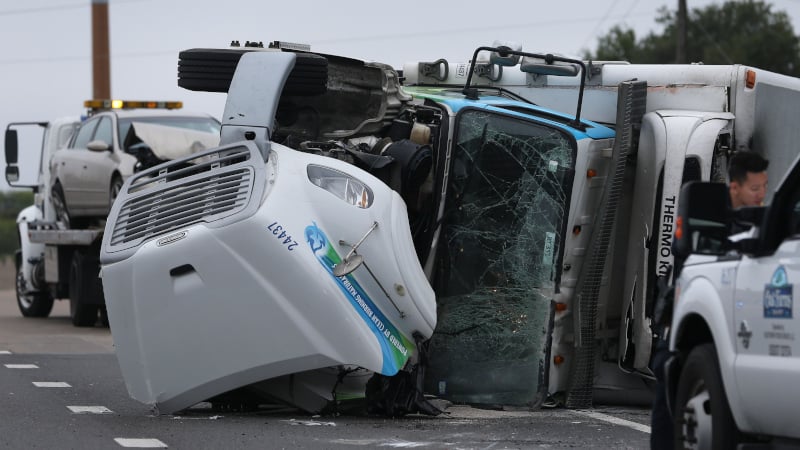 Foreign Big Rig Drivers Turning US Highways Into Killing Fields – “People’s Lives Are Being Ruined”