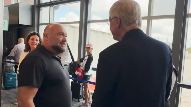 Update: Alex Jones Confrontation With Ex-NIH Head Collins Goes Viral