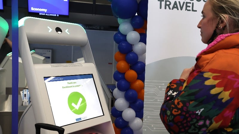 Biometric Surveillance Expands: American Airlines Rolls Out Facial Recognition at Four Major Airports