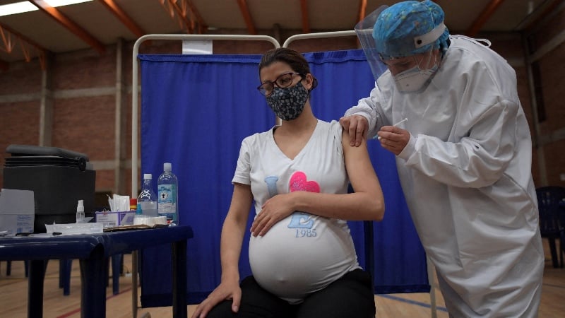UK Regulators Decide Pregnant Women Don’t Need Covid Vaccines UK Regulators Decide Pregnant Women Don’t Need Covid Vaccines