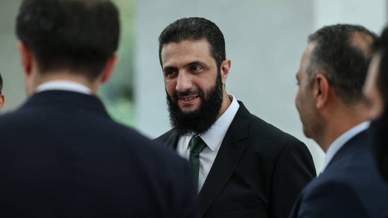 US Passed Secret Intelligence to AQ-Linked Rulers of Syria – Report
