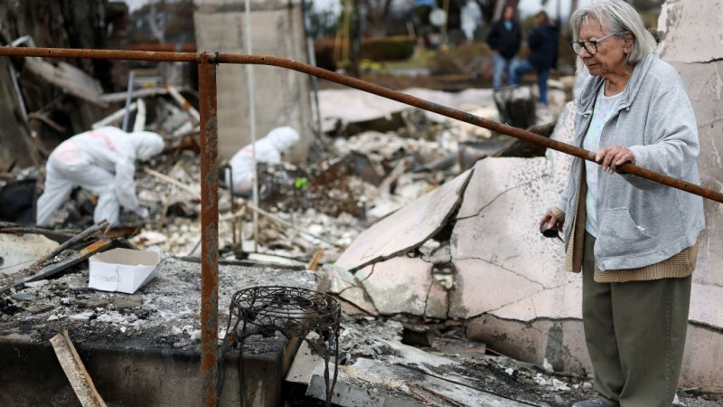 VIDEO: Gavin Newsom Announces That Palisades Property Owners CANNOT Rebuild As Before