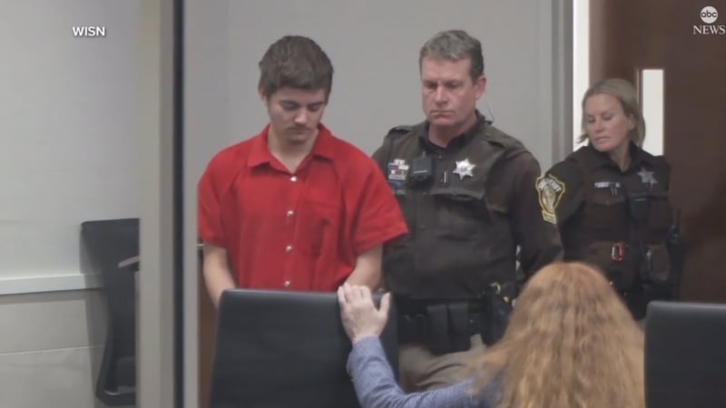 Wisconsin Teen Killed Parents as Part of Plot To Kill Trump Wisconsin Teen Killed Parents as Part of Plot To Kill Trump