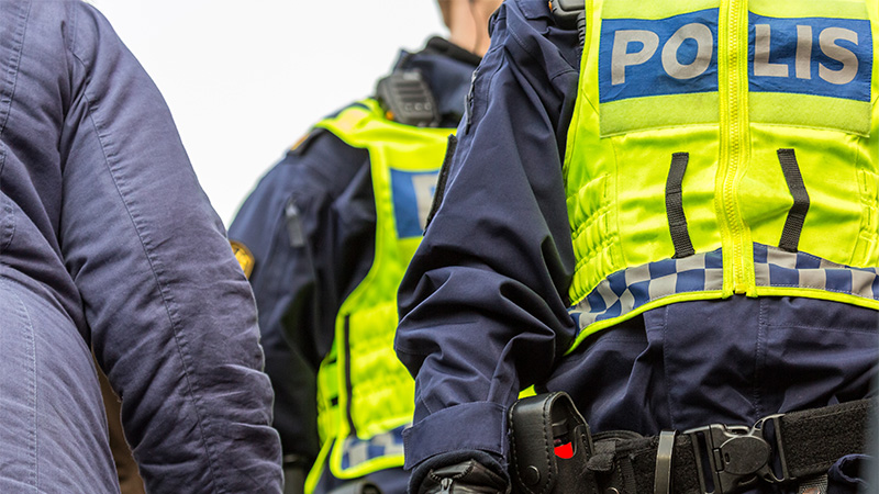 Sweden: Teen Arrested for Gang-Like Assassination of Man in His 50s in Suspected Case of Mistaken Identity