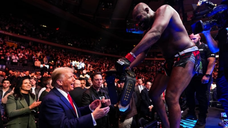 Trump Receives Hero’s Welcome at UFC 309