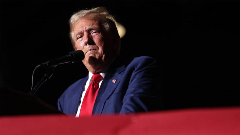 Live: Trump Warns ‘Democrats Registering Illegal Voters By the TENS OF THOUSANDS’