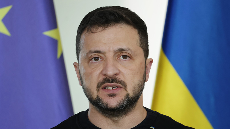Russia Claims Recaptured Territories, Zelensky Maintains Confidence