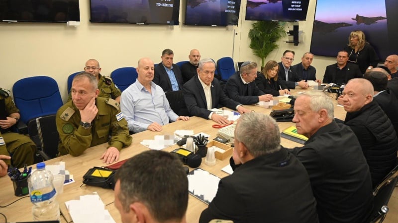 Netanyahu Convenes War Cabinet
