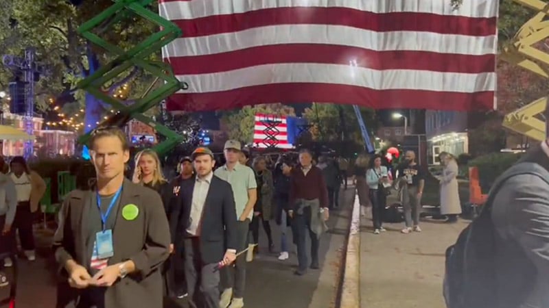 The Joy Is Gone: Waves of Kamala Supporters Seen Abandoning Watch Party in DC as Chances of Victory Wane