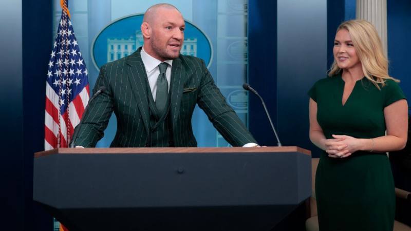 Irish Fighter Conor McGregor Meets Trump At White House For St. Patrick’s Day, Tells Media Immigration Destroying Ireland