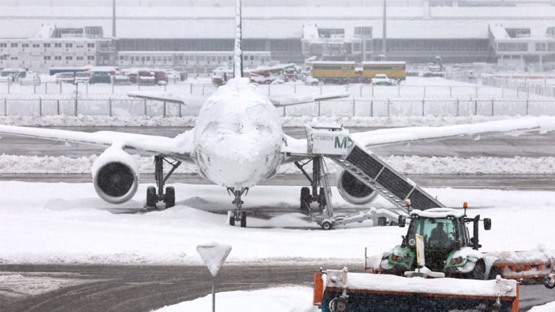 Private Jets Headed To Global Warming Conference ‘Literally Frozen On Runway’