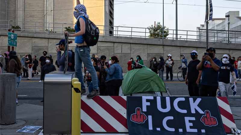 Riots Erupt At LA ICE Facility As Mexican BLM Clone Unleashes Color Revolution Operation