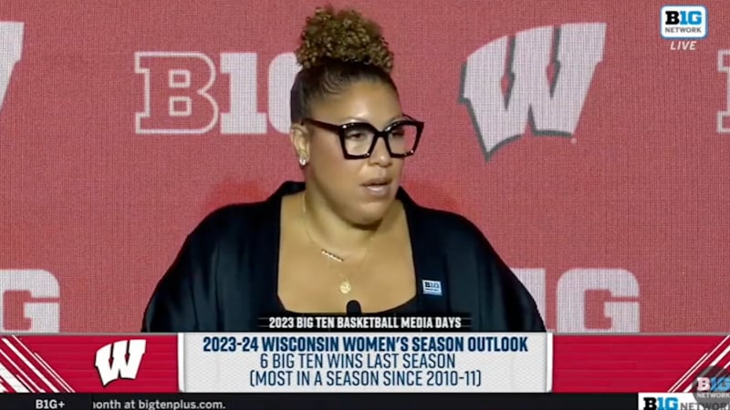 Women’s Basketball Coach Praises Team’s Diversity Despite ‘Run-of-the-Mill White’ Players