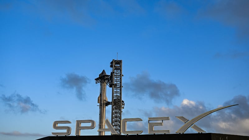 “We’re Here to Blow Starship Up” – FBI Probes Bomb Threats Against SpaceX’s Texas Facility