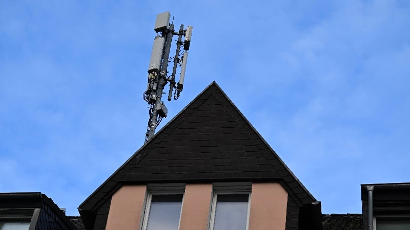 Residents of Nevada Town Score Temporary Win in Battle Against Verizon 5G Towers