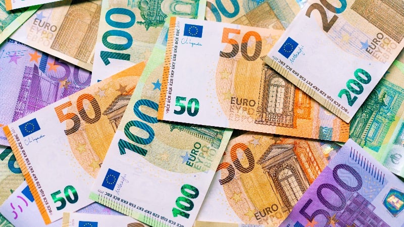 The Euro’s Paper Empire: Germany’s Big Bond Gamble