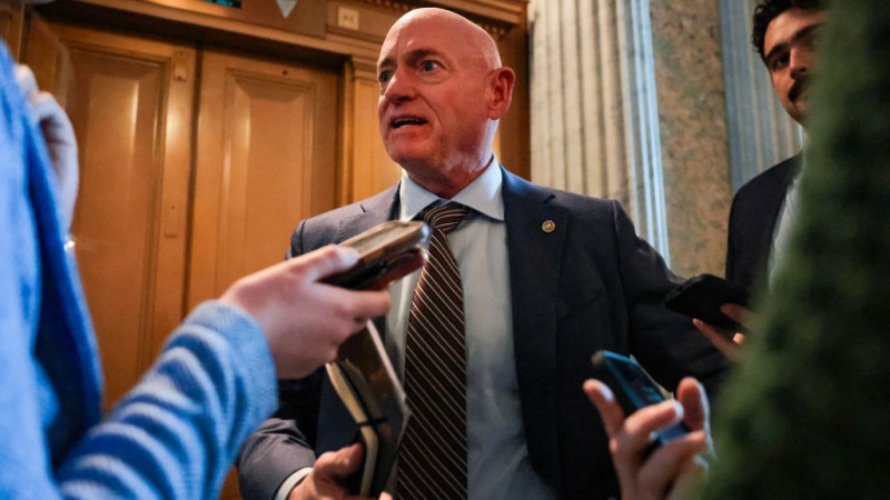 Globalist Sen. Mark Kelly Has ‘PTSD’ From Trump’s Oval Office Smackdown Of Zelensky