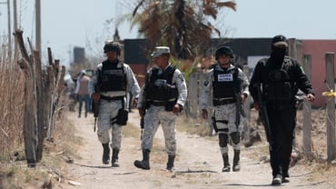 Trump Says Mexican Pres. “So Scared of the Cartels She Can’t Walk”