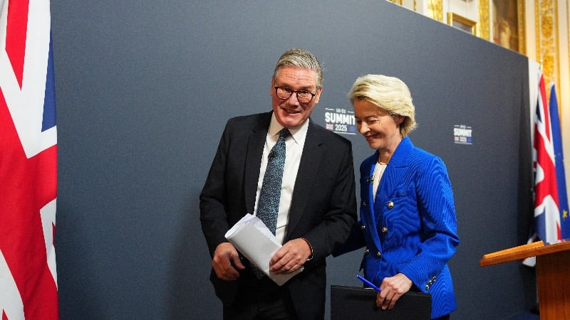 “Complete Betrayal”: Starmer, von der Leyen Agree on Largest Brexit Reset to Date