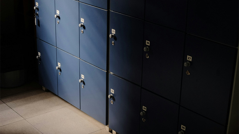 Minor Girls Labeled ‘Transphobic’ after Speaking Out Against LGBTQIAAP2S+ Boys Using Their Locker Rooms