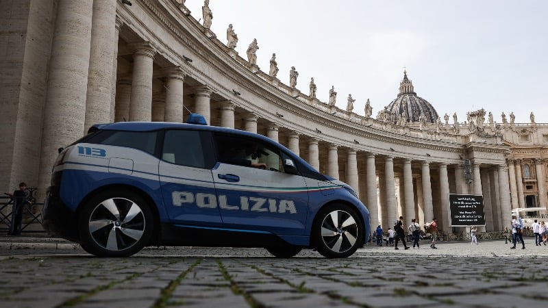Brutal Murder of Italian Caught On Dashcam; Suspect of African Origin Confesses to Murder