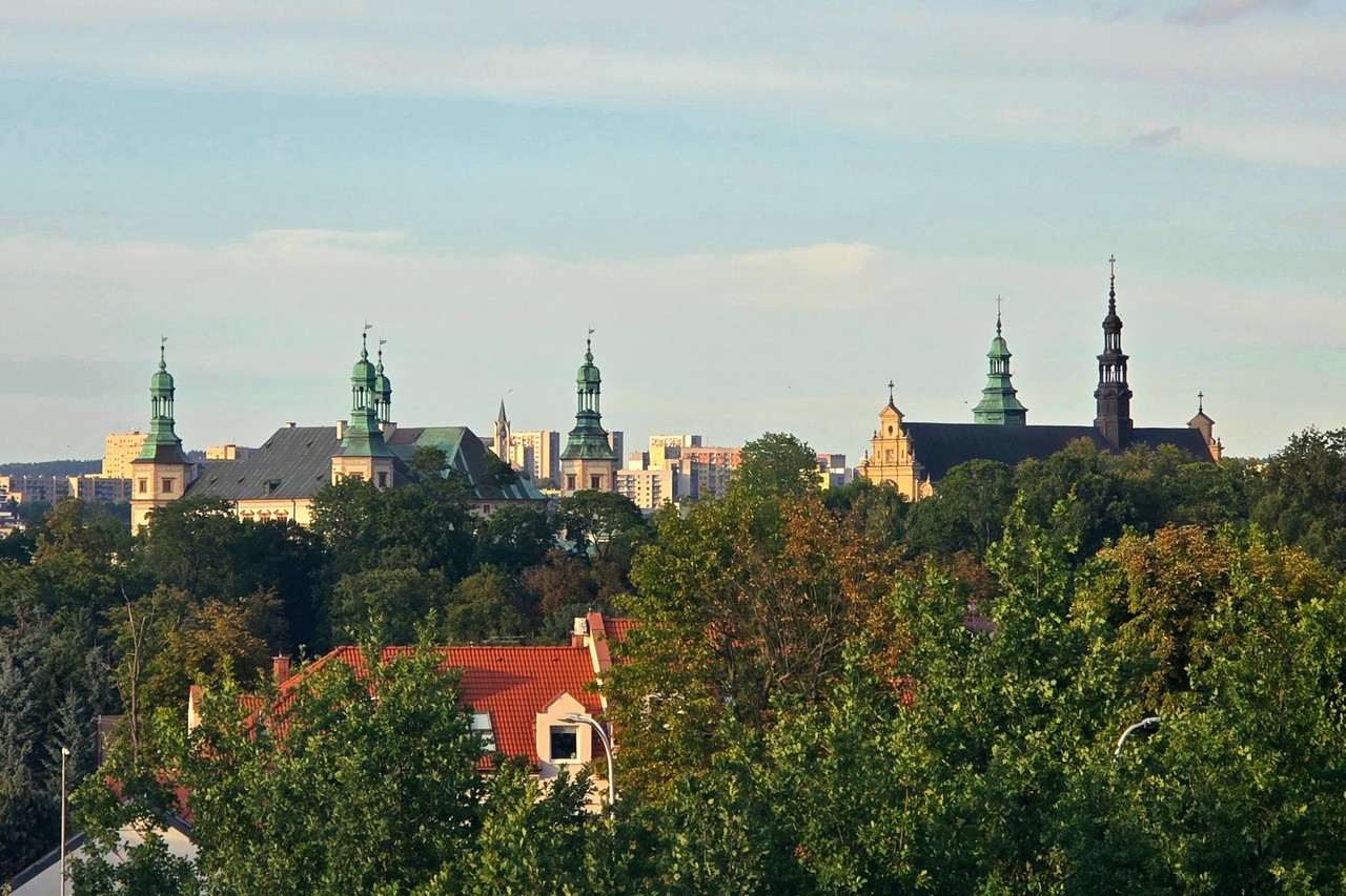 Relacje 1