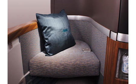 3_0809travel.jpg