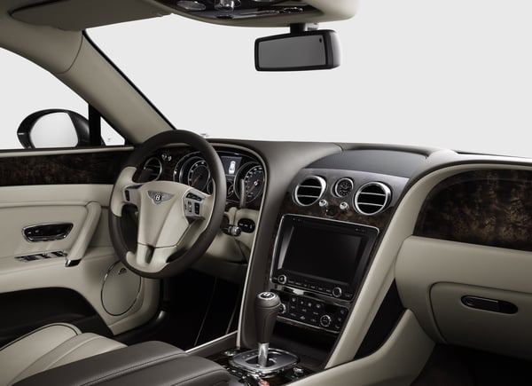 new_flying_spur_front_cabin_2_2
