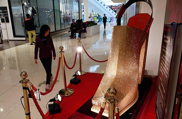 rolls-royce-heels-3