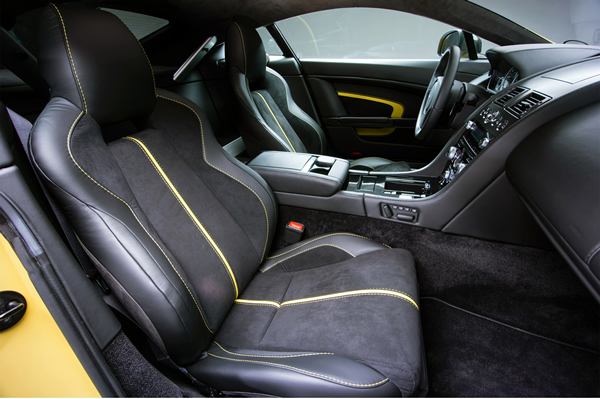 aston-martin-v12-vantage-s-14