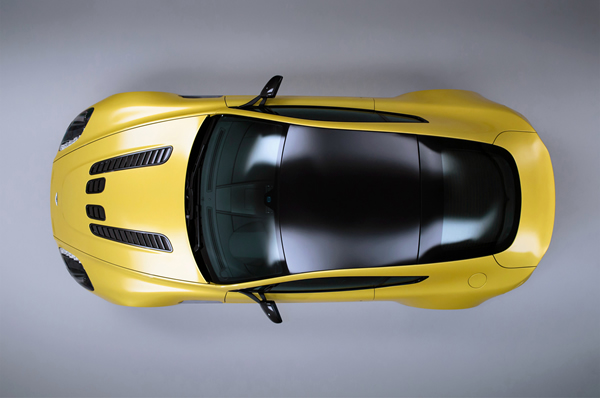 aston-martin-v12-vantage-s-4
