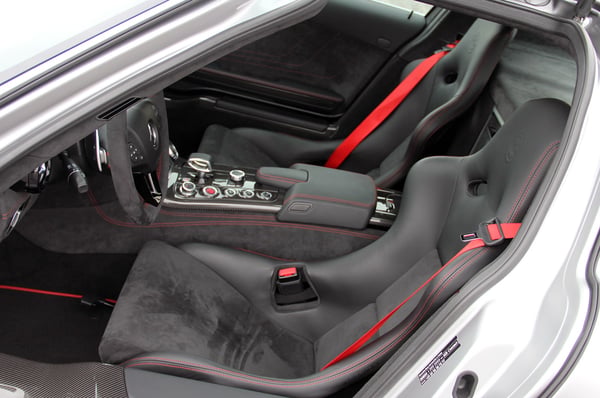 2014-mercedes-benz-sls-amg-black-series-17