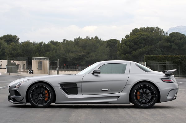 2014-mercedes-benz-sls-amg-black-series-4
