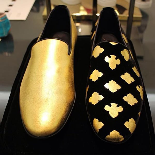 Alberto Moretti creates the world's first 24 carat gold velvet shoe -  Luxurylaunches