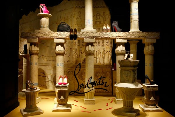 christian-louboutin-2013-windows-5