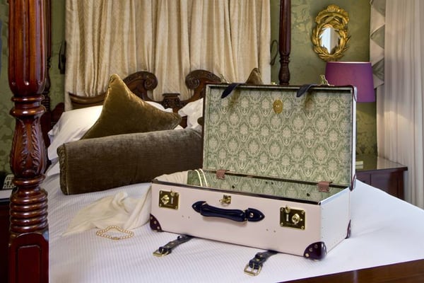 goring-hotel-luggage-collection-5