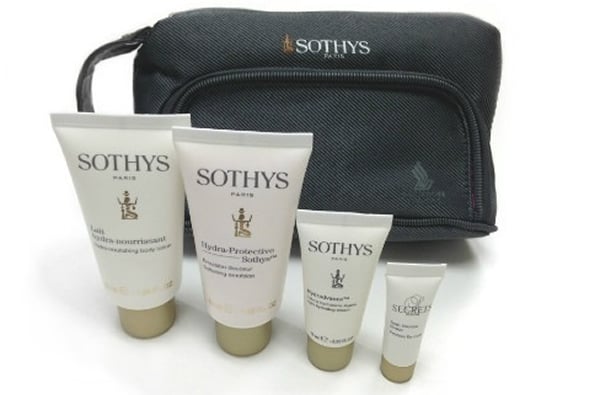 singapore-airlines-amenity-kit