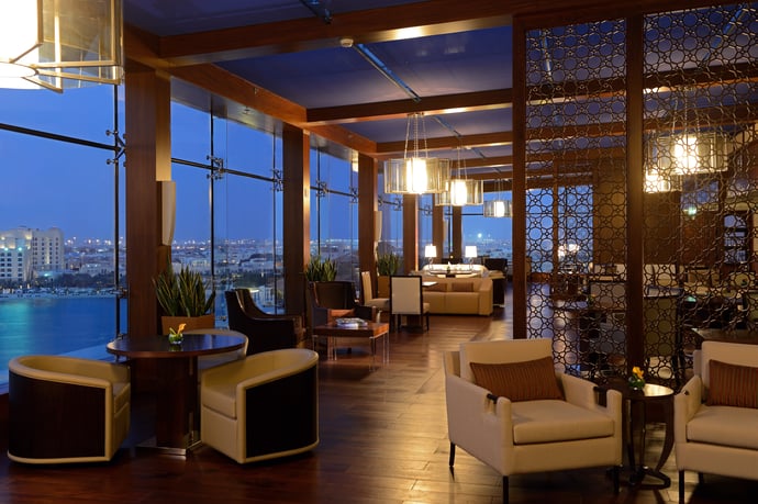 The Ritz-Carlton Abu Dhabi, Grand Canal Club Lounge