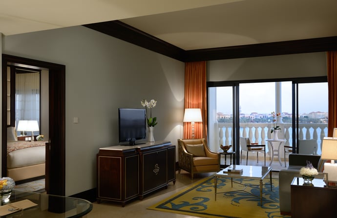 The Ritz-Carlton Abu Dhabi, Grand Canal Executive Suite