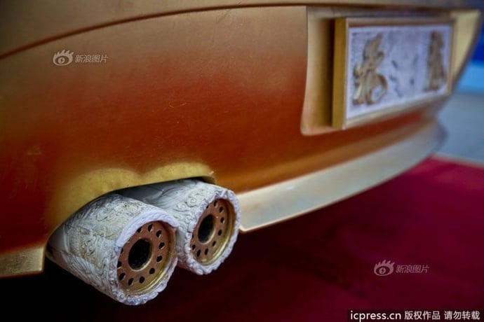 gold-bmw-z4-dragon-9