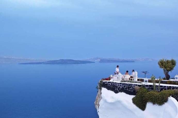 adronis-luxury-suites-1