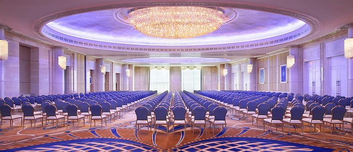 st-regis-abu-dhabi-al-mudhaif-ballroom-theatre