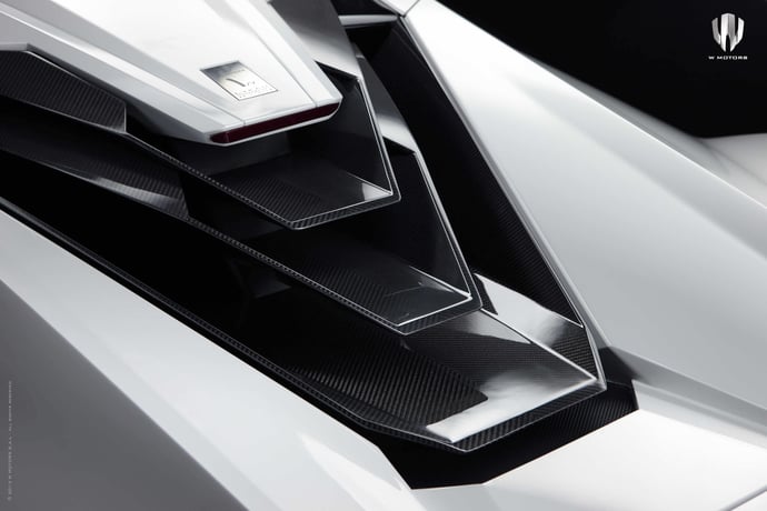 w-motors-lykan-hypersport-13