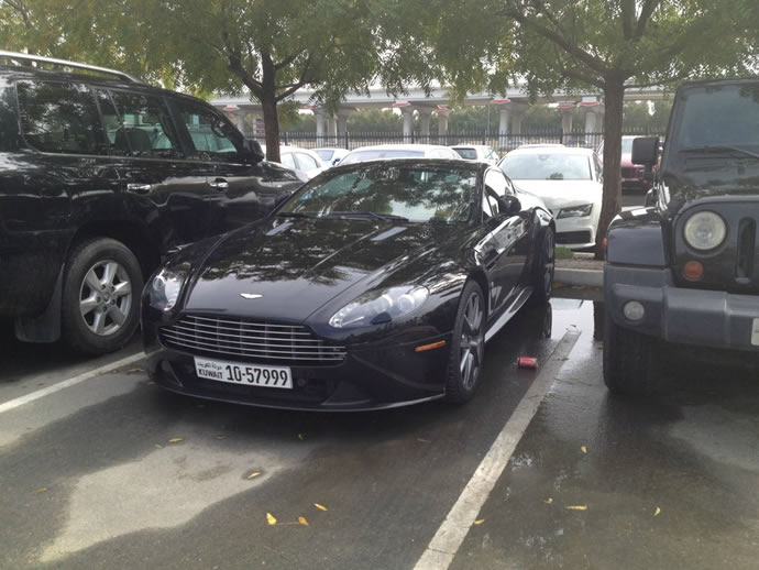 dubai-university-cars-5