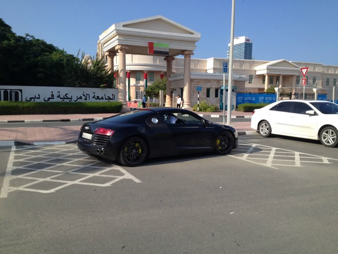 dubai-university-cars-7