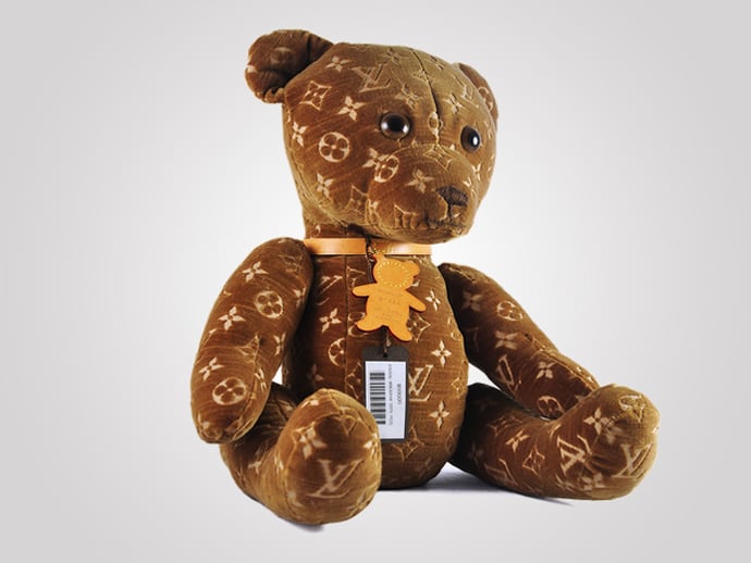 louis-vuitton-monogram-doudou-teddy-bear-2